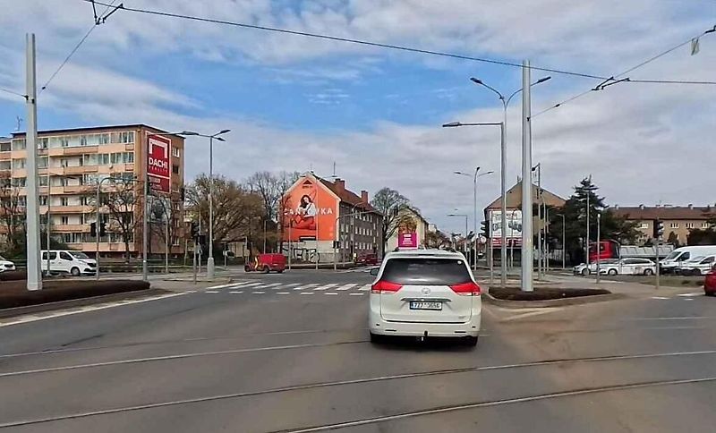 1. místo - světelná křižovatka silnic I/35 Velkomoravská a II/435 Roosveltova v Olomouci.
