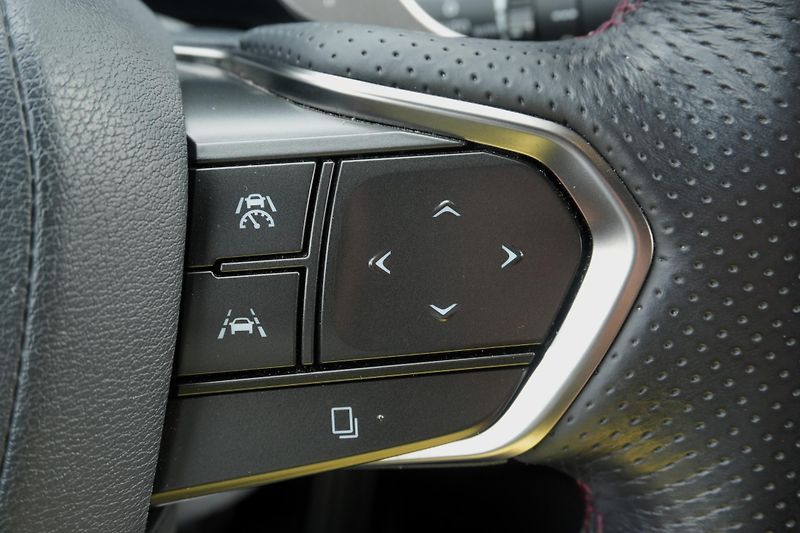 Lexus RX 500h F-SPORT + ,Panorama, DPH - fotka 20 z 44