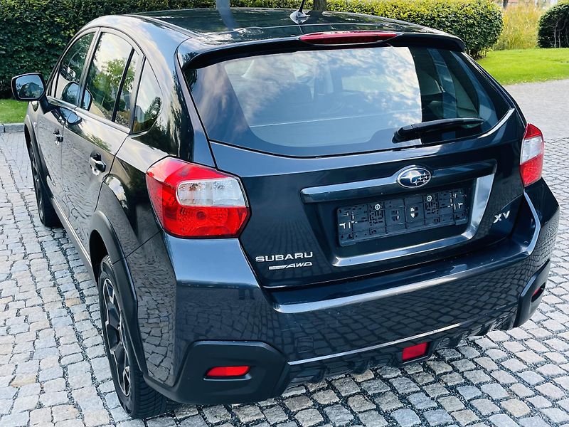 Subaru XV 2.0i 4x4 MANUÁL SERVISKA - fotka 16 z 38