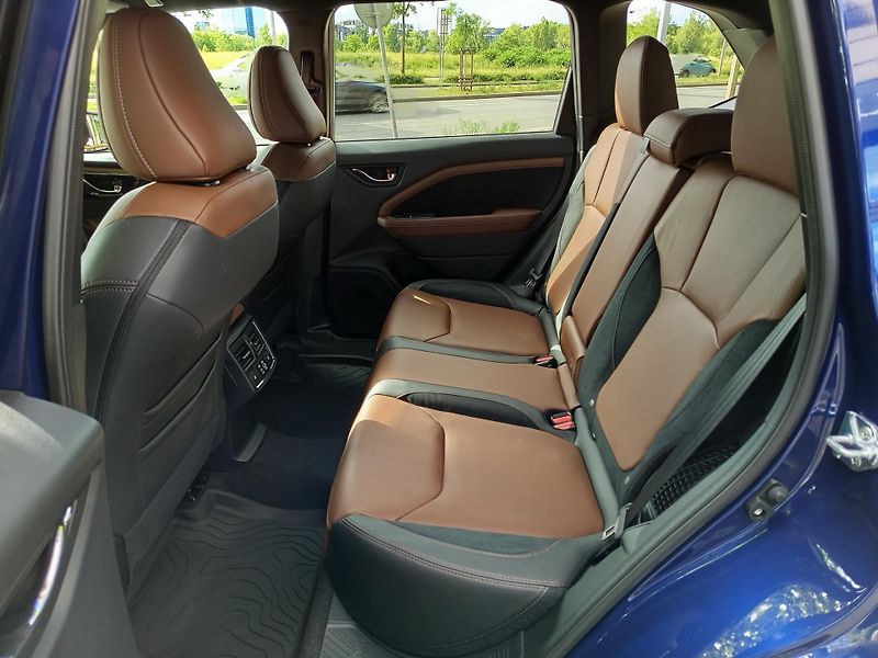 Subaru Forester (2026) Hybrid Premium e-Boxer - fotka 10 z 14