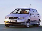 Škoda Fabia první generace byla představena v roce 1999.