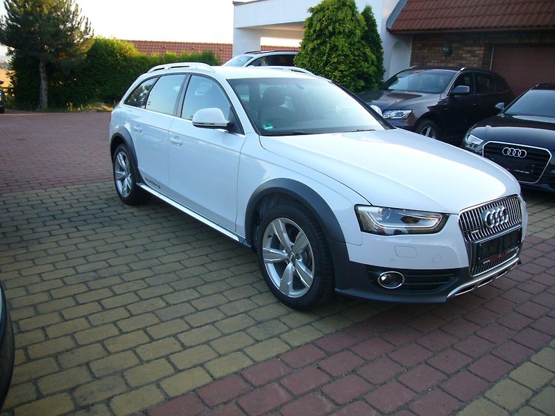 Audi A4 Allroad 3,0TDi QUATTRO - fotka 2 z 25