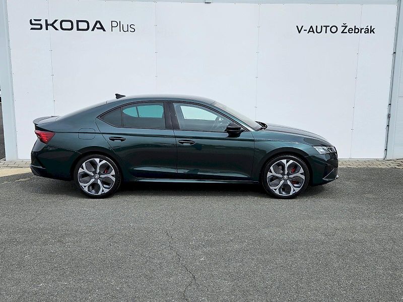 Škoda Octavia (2025) RS 2,0TSI A7F - fotka 7 z 29
