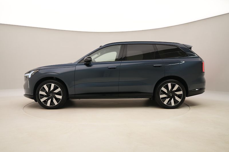 Volvo EX90 PURE ELECTRIC TWIN ULTRA B&W - fotka 10 z 63