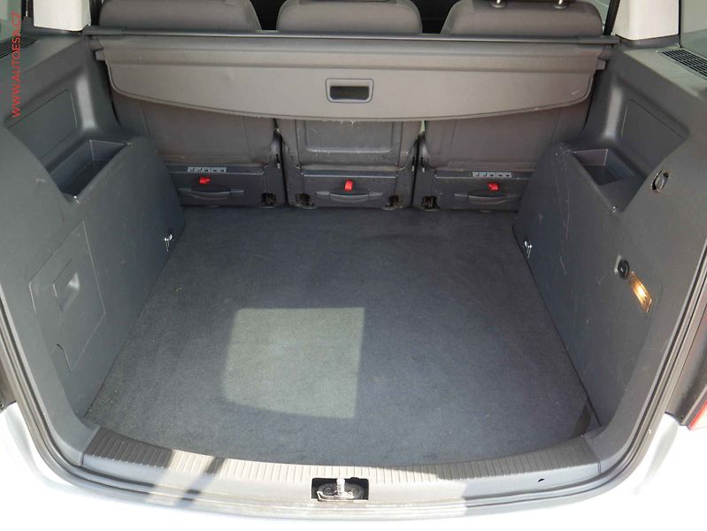 Volkswagen Touran (2006) 1.9TDi, AC, TZ - fotka 7 z 16