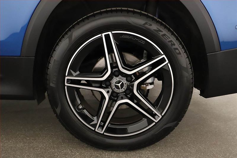 Mercedes-Benz GLB (2024) 200 d 4MATIC - fotka 20 z 20