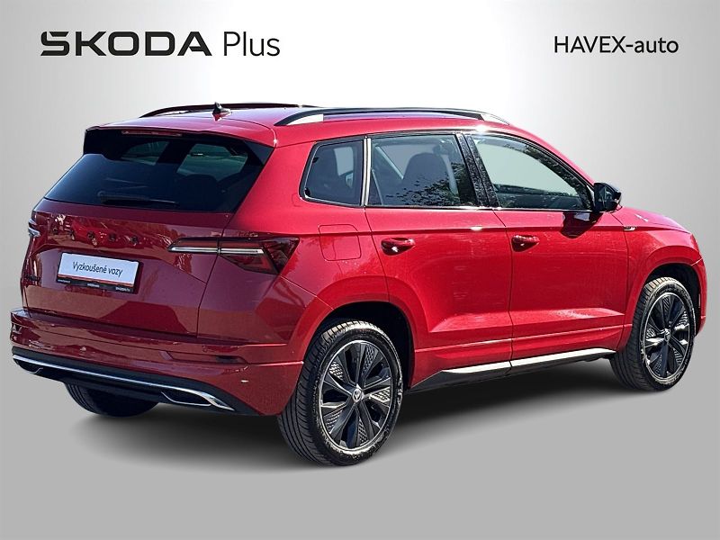 Škoda Karoq (2023) 1.5 TSI DSG Sportline - fotka 2 z 36