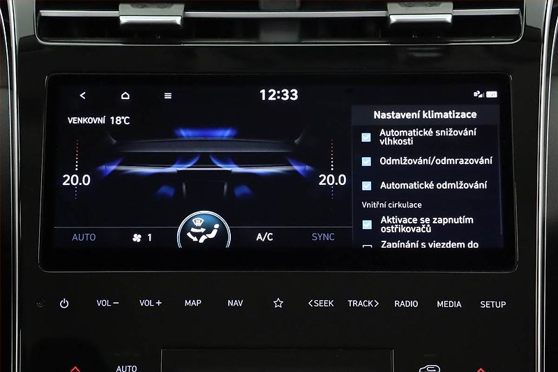 Hyundai Tucson (2022) 1.6 T-GDI - fotka 15 z 21