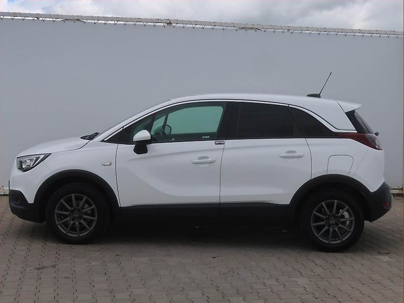 Opel Crossland X (2018) 1.2 Turbo, Automat, Serv.kniha - fotka 3 z 17