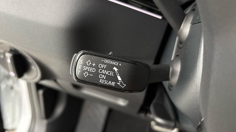 Škoda Karoq 1.5 TSI DSG Sportline - fotka 14 z 27