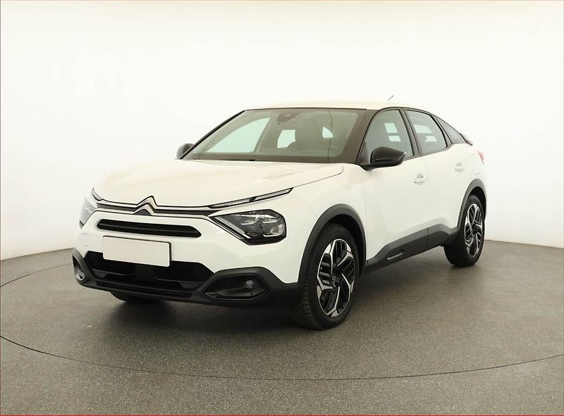 Citroën C4 (2021) 1.2 PureTech, Automat - fotka 2 z 15