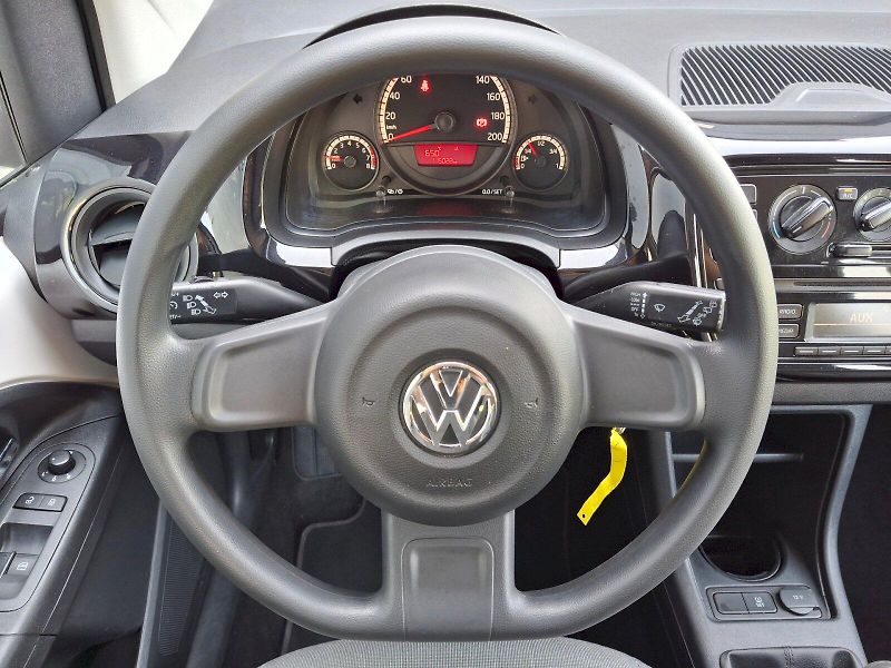 Volkswagen up! (2016) Move 1,0MPi 44kW - fotka 15 z 24