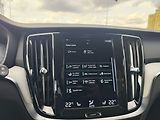 Volvo V60 B4 2.0/145kW 1.majitel 4x4 - náhled 23