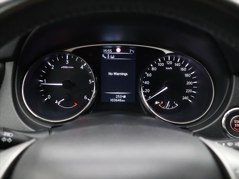 Nissan X-Trail 1,6 dCi 130kw 4WD Kůže Panoram - fotka 18 z 35