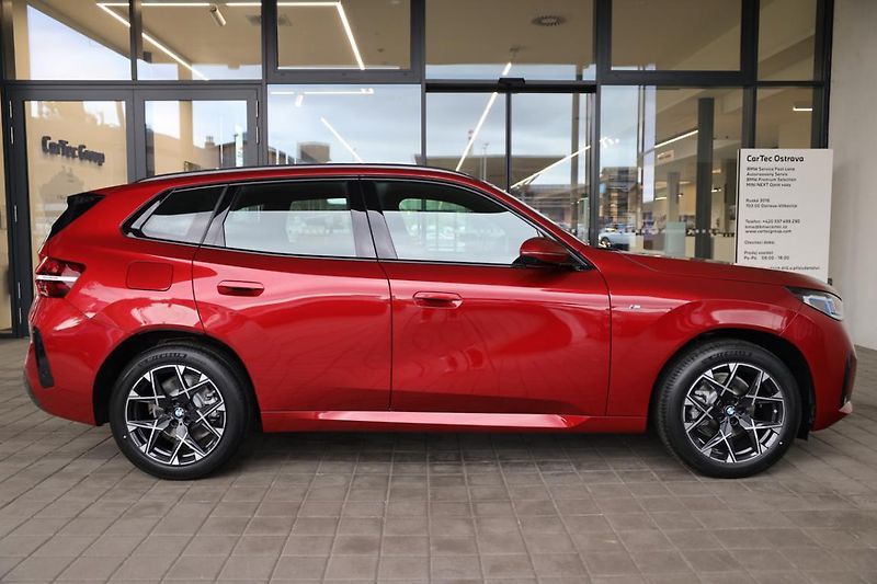 BMW X3 20d xDrive - fotka 4 z 18
