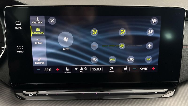 Škoda Octavia 2.0 TDI DSG 4x4 RS Combi - fotka 24 z 26