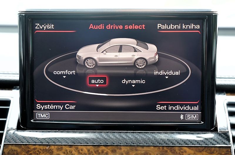 Audi A8 3.0 TDI Quattro/250 PS/ČR - fotka 36 z 50