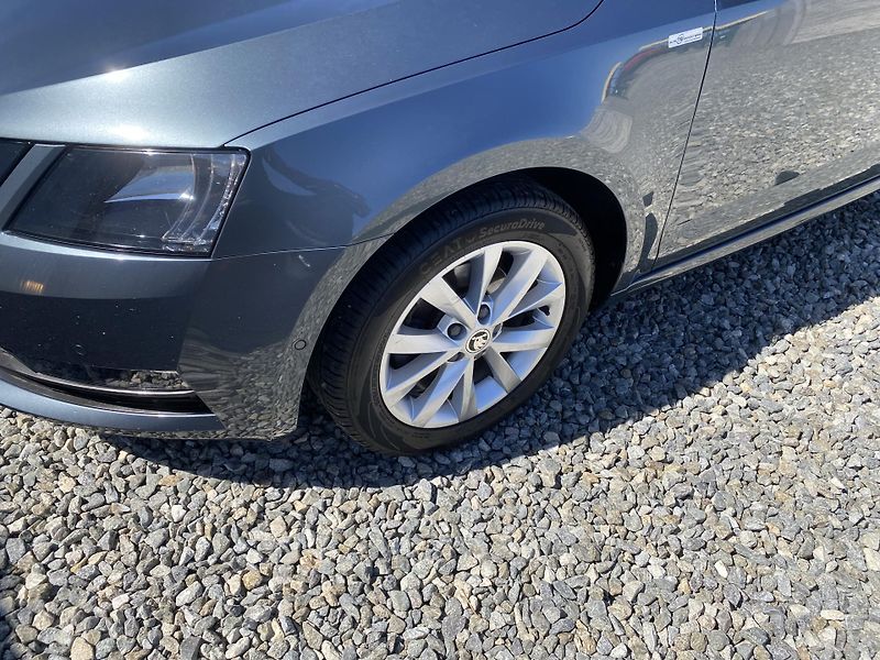 Škoda Octavia 1.6TDi 115PS DSG DPH REZERVACE - fotka 16 z 154