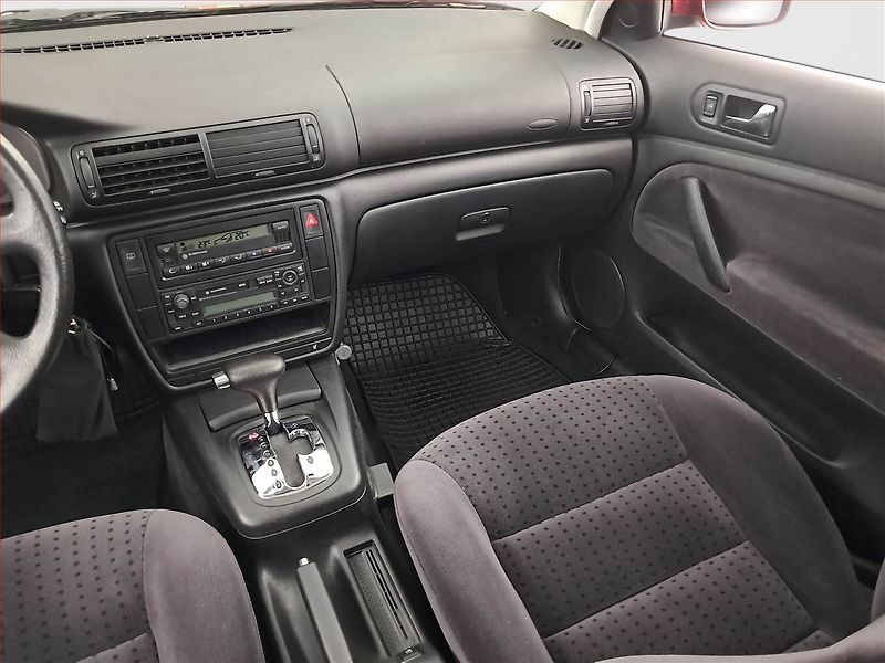 Volkswagen Passat (1999) 1.8 T, Automat, Serv.kniha - fotka 8 z 15