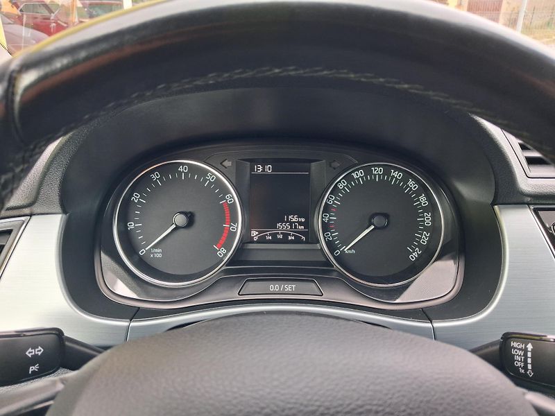 Škoda Fabia (2016) 1,2 TSi 81kw LED 1.MAJ. NAVI - fotka 24 z 40