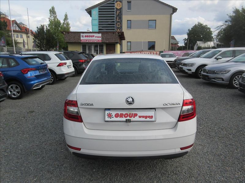 Škoda Octavia 1,6 TDI 85kW - fotka 5 z 11