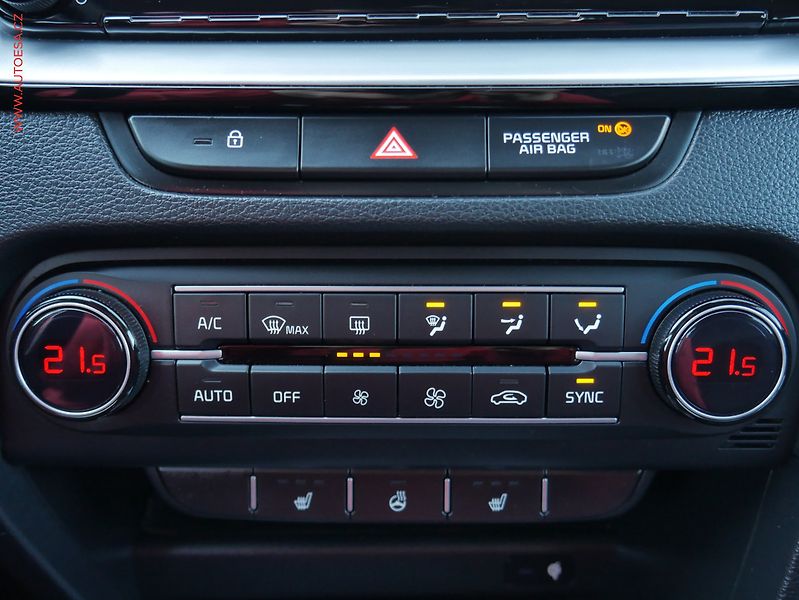 Kia XCeed (2021) 1.6 T-GDi, ČR, AT, LED, navi - fotka 18 z 27