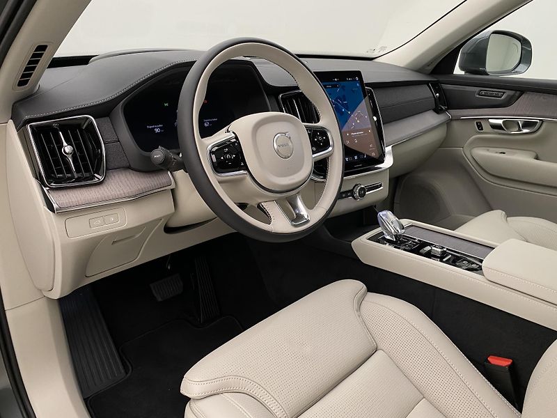 Volvo XC90 (2026) T8 AWD Plug-in BRIGHT PLUS 7m - fotka 27 z 71