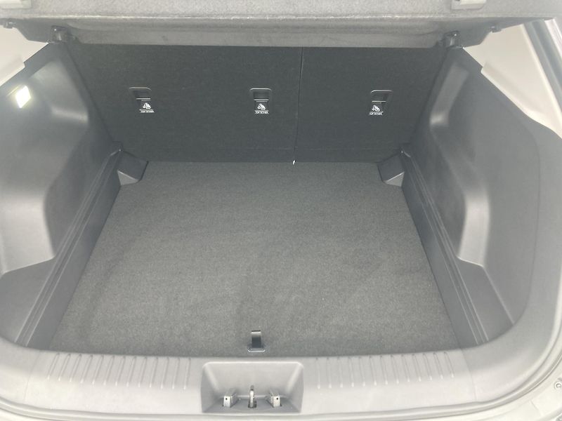Omoda 5 (2026) HEV Premium 1.5 TGDi - fotka 3 z 13