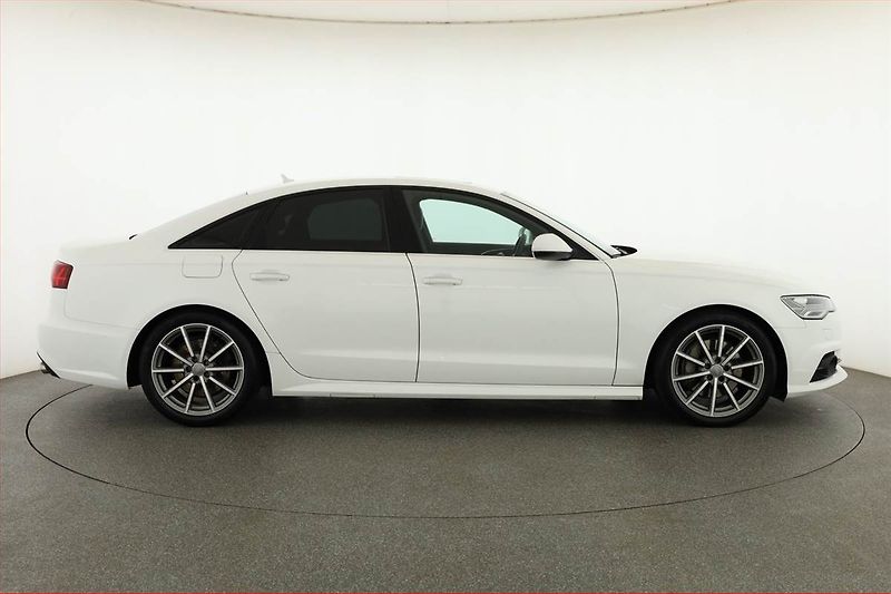 Audi A6 (2016) 3.0 TDI - fotka 6 z 19