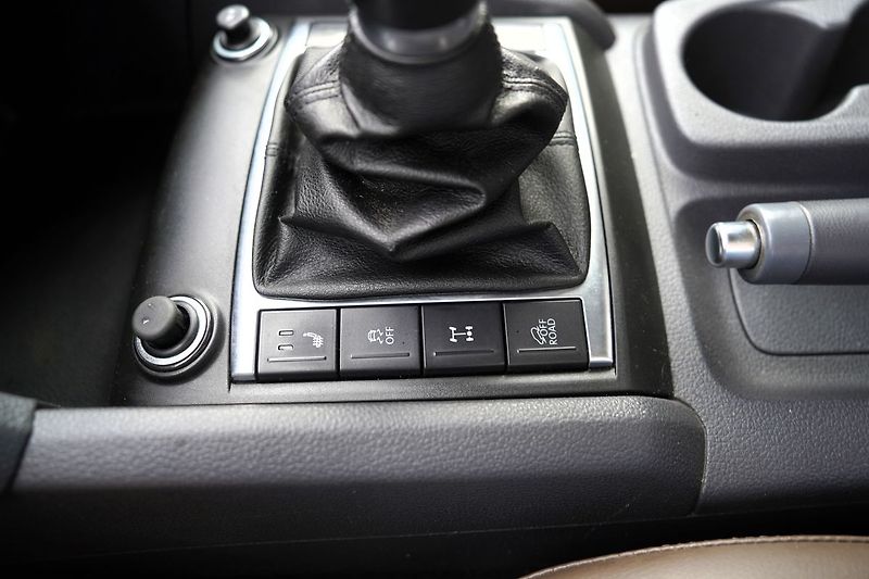 Volkswagen Amarok 2.0 TDI 4x4 High line/120 Kw/m - fotka 45 z 46