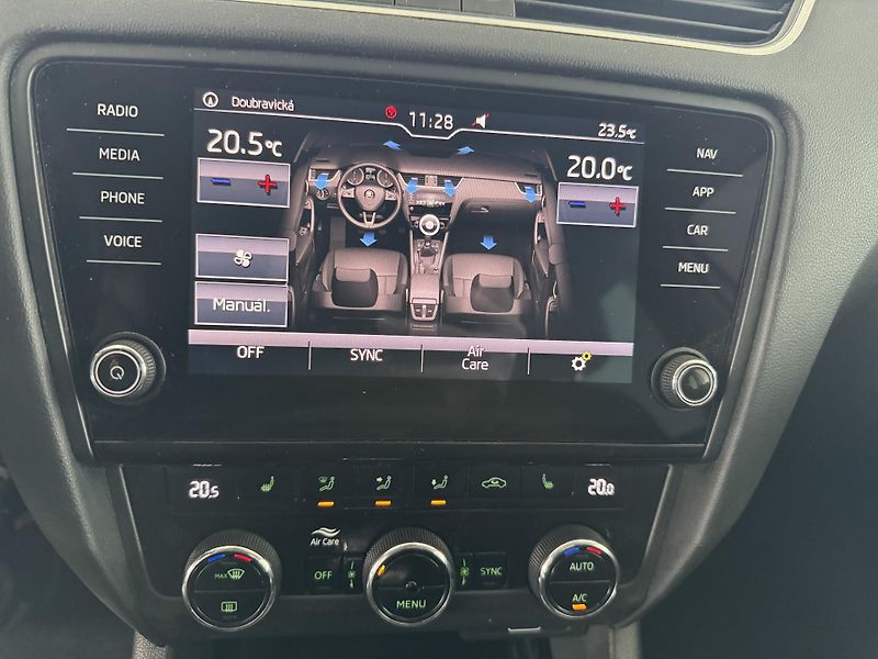 Škoda Octavia (2020) 2,0TDi DSG 4x4 NAVIGACE TAŽNÉ - fotka 23 z 26