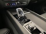 Volvo XC60 T6 AWD RECHARGE BLACK EDITION - náhled 27