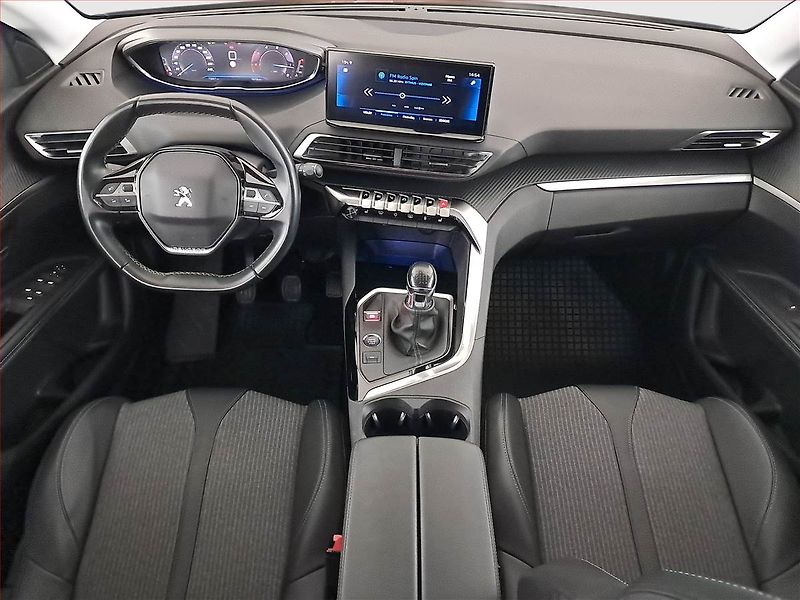 Peugeot 3008 (2022) 1.5 BlueHDi, Serv.kniha, Kůže - fotka 8 z 18
