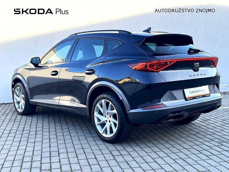 Cupra Formentor (2022) 1,5TSI 110KW DSG - fotka 8 z 24