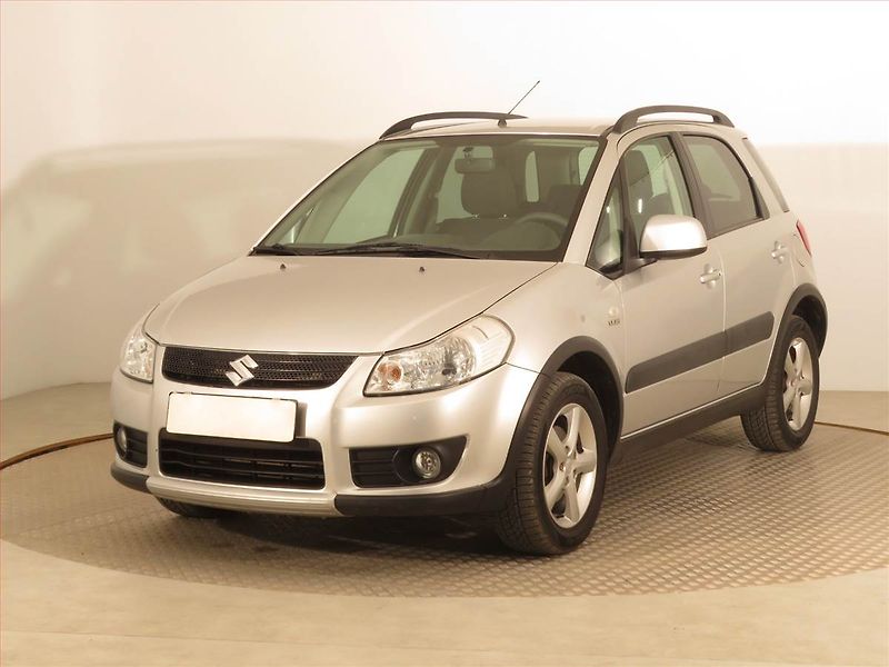 Suzuki SX4 (2007) 1.9 DDiS, 4X4, Serv.kniha - fotka 2 z 16