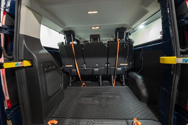 Ford Transit Custom L2 2.0 77 kW - fotka 22 z 32