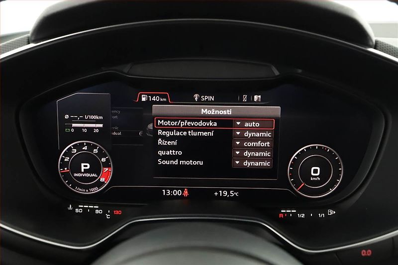 Audi TTS (2015) 2.0 TFSI - fotka 15 z 29