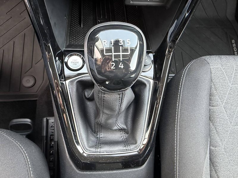 Volkswagen T-Cross (2025) People 5G 1,0TSI - fotka 14 z 24