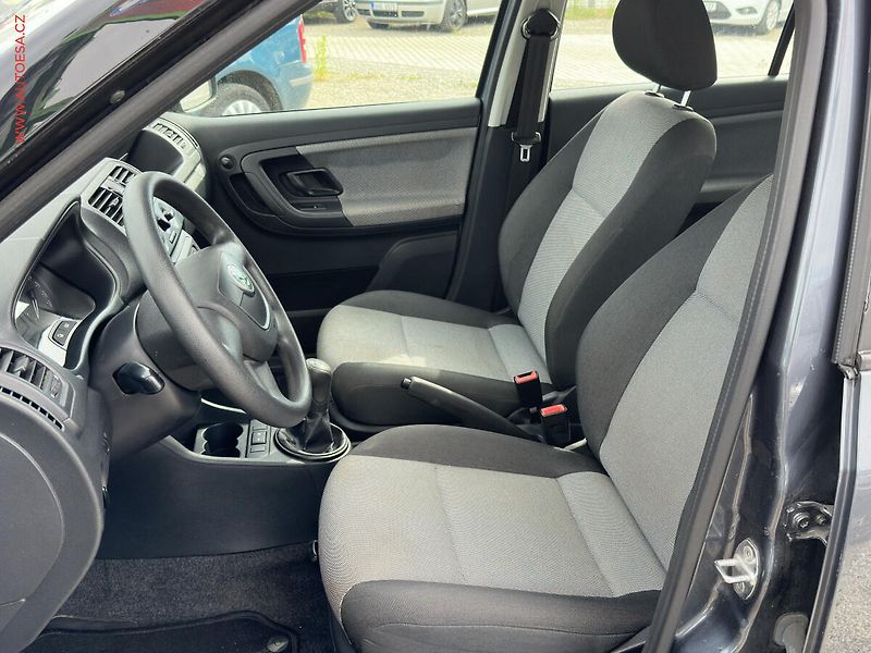 Škoda Fabia (2012) 1.2 HTP, STK3/28 - fotka 9 z 15