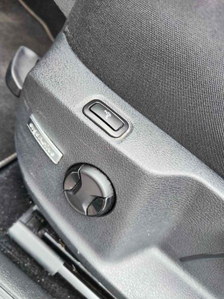 Volkswagen Golf (2018) - fotka 8 z 23