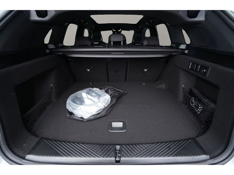 BMW X3 30e xDrive El tažné Harman TOP - fotka 10 z 11