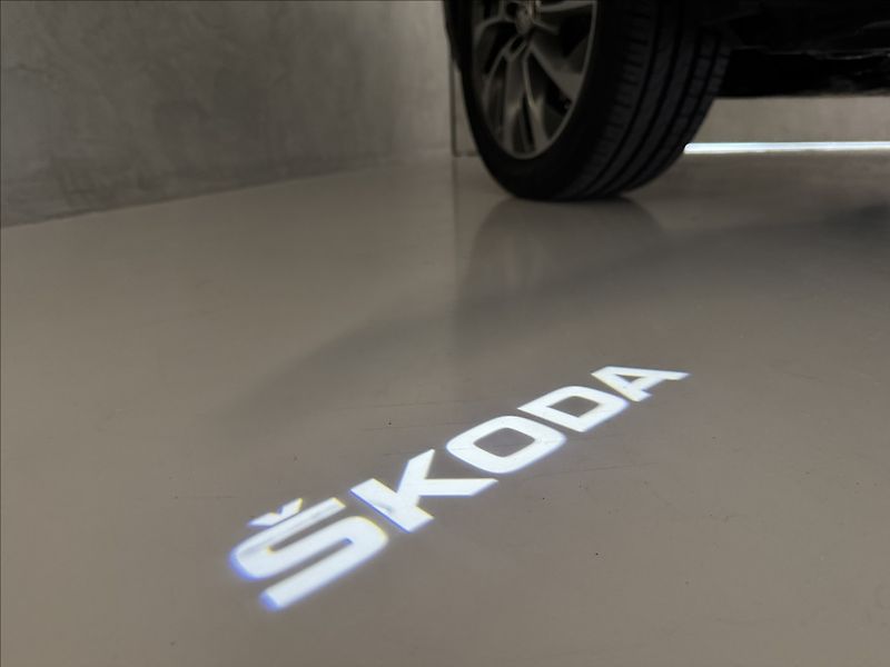Škoda Kodiaq 1,5 TSi  DSG Clever LED Matrix - fotka 44 z 45