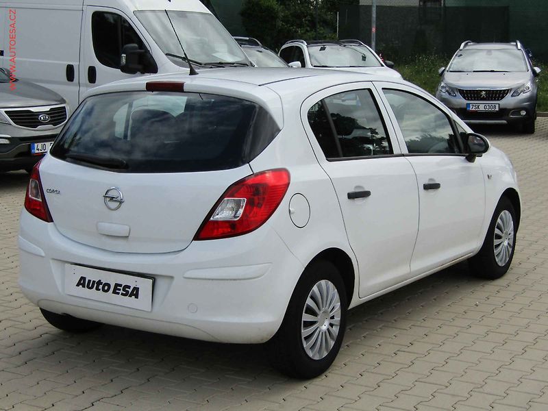Opel Corsa (2014) 1.0i, AC, STK7/28 - fotka 4 z 19