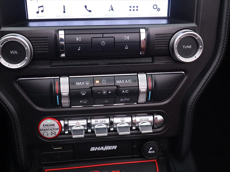 Ford Mustang 5,0 V8 310kW Aut. Remus DPH - fotka 33 z 40