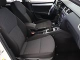 Škoda Octavia (2014) Ambition 1.6 TDI, Automat - náhled 7