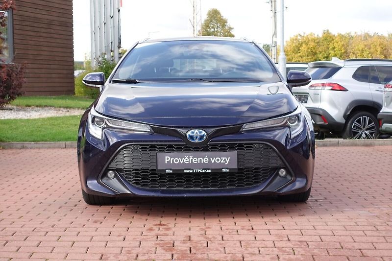 Toyota Corolla 2.0 HEV Comfort Style Tech TS - fotka 2 z 31