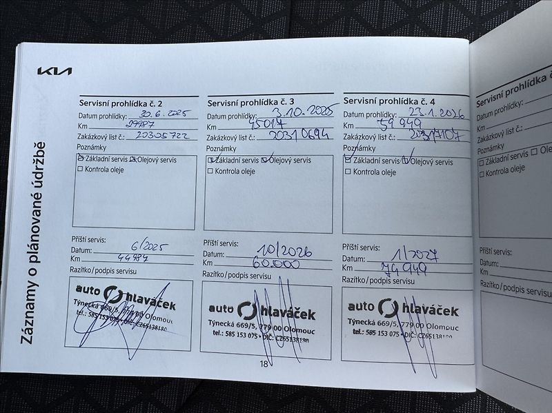 Kia Ceed 1,5 T-GDi Spin DPH 1.maj ČR - fotka 49 z 50