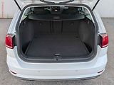 Volkswagen Golf (2018) 2.0 TDi, 1.maj, Join, navi - náhled 7