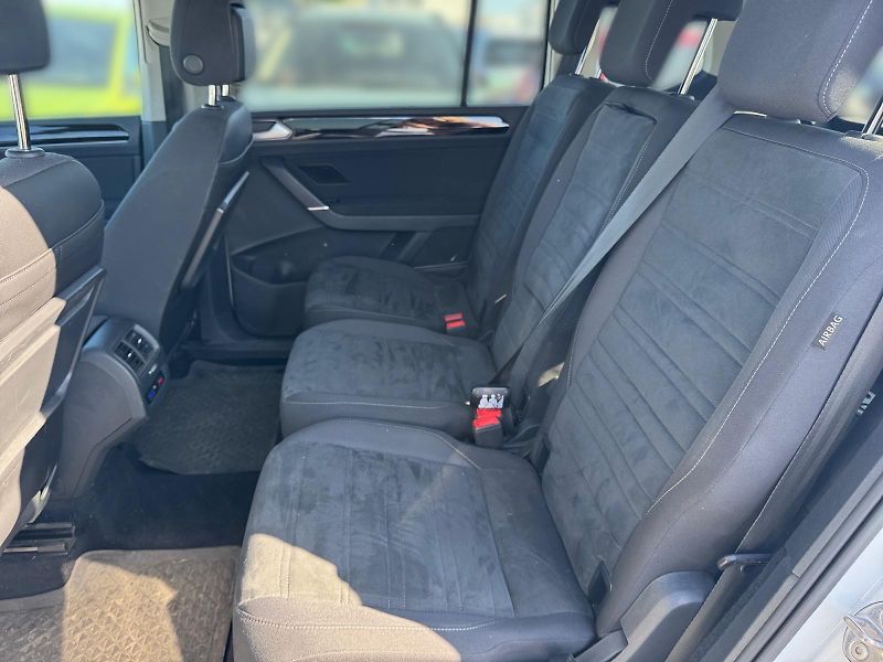 Volkswagen Touran (2022) HIGHLINE 2.0TDI 90kW CZ DPH - fotka 8 z 11