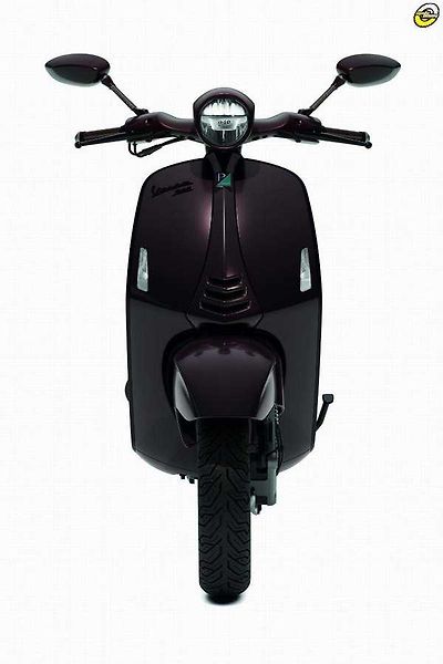 Vespa 946 (2026) 946 HORSE - fotka 4 z 18